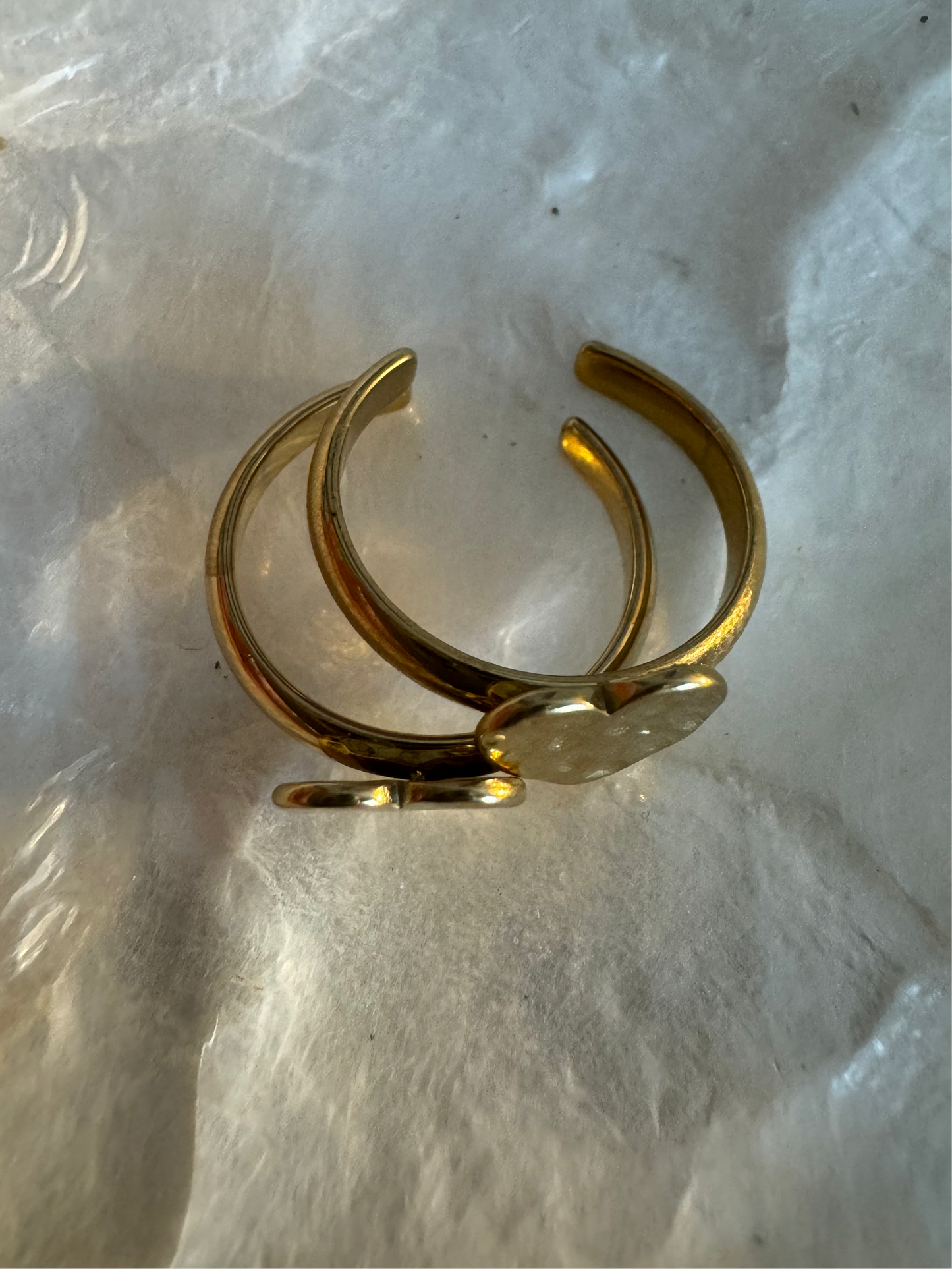 Elize ring