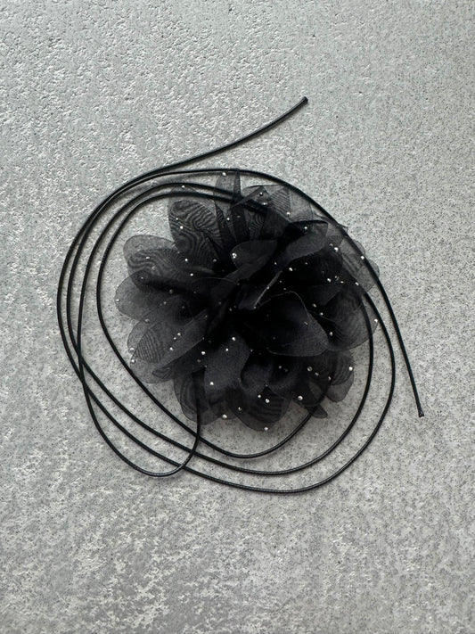 Bloem choker glamour