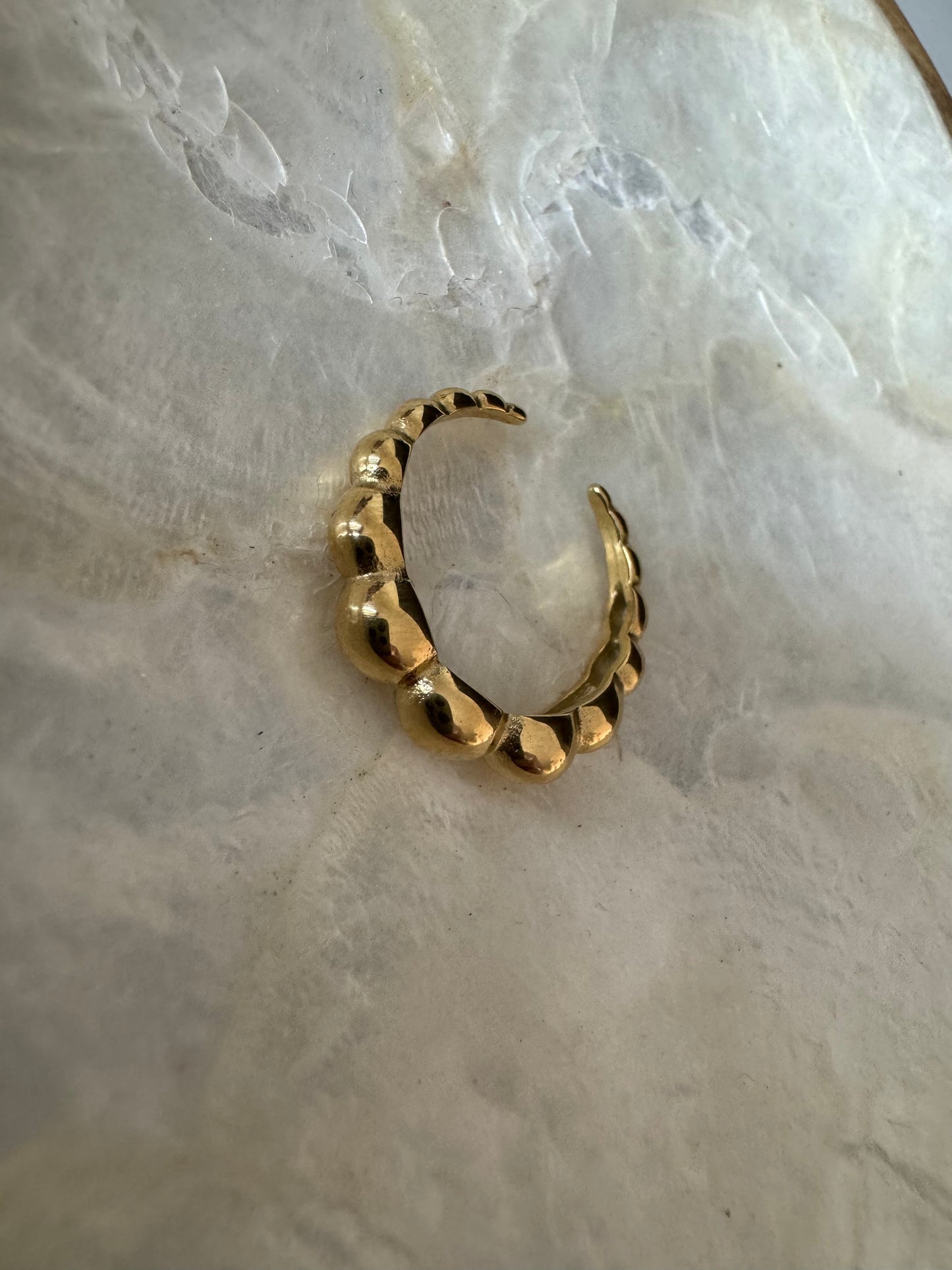 Saint ring