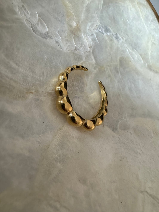 Saint ring