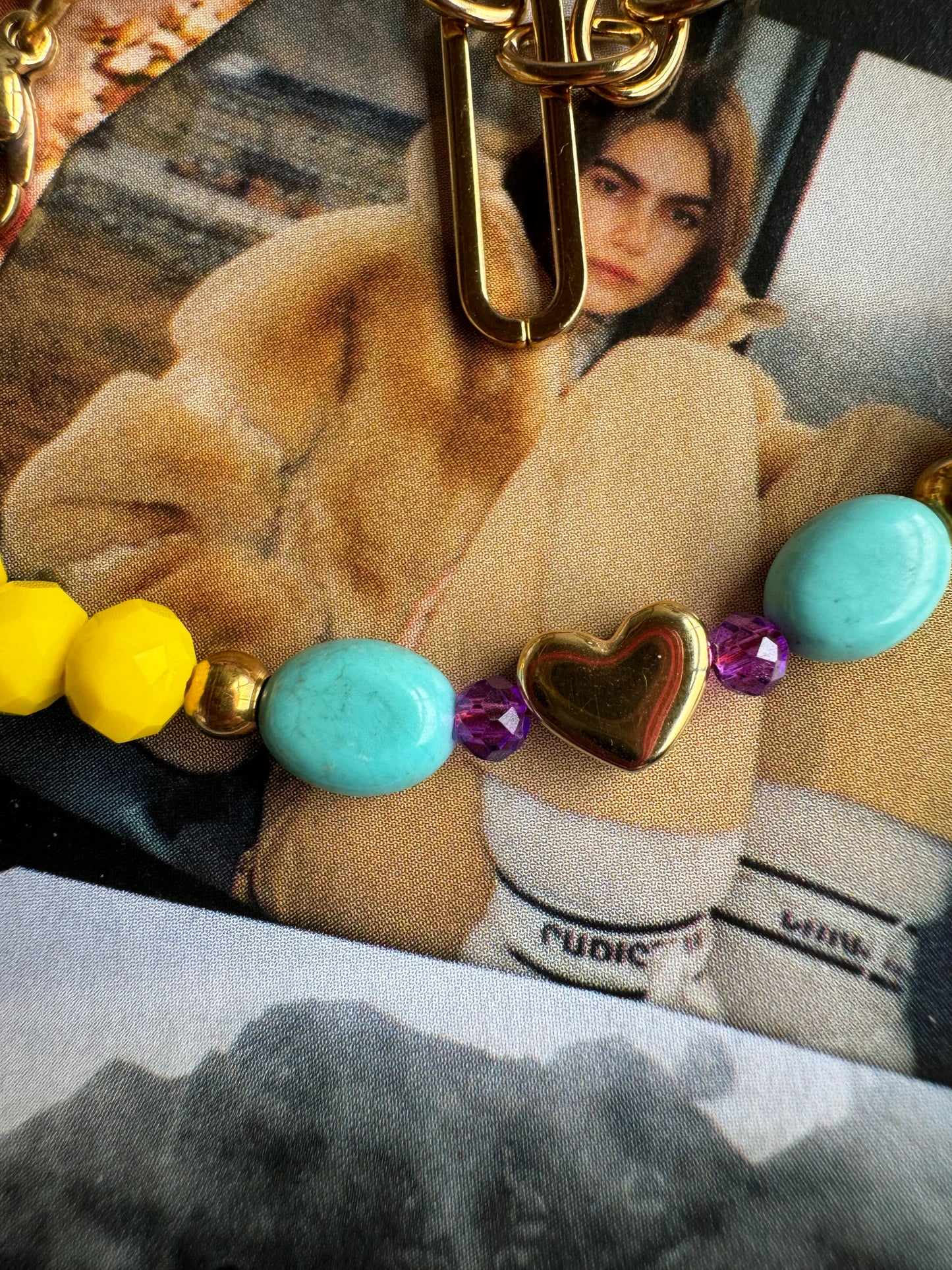 Laura ketting