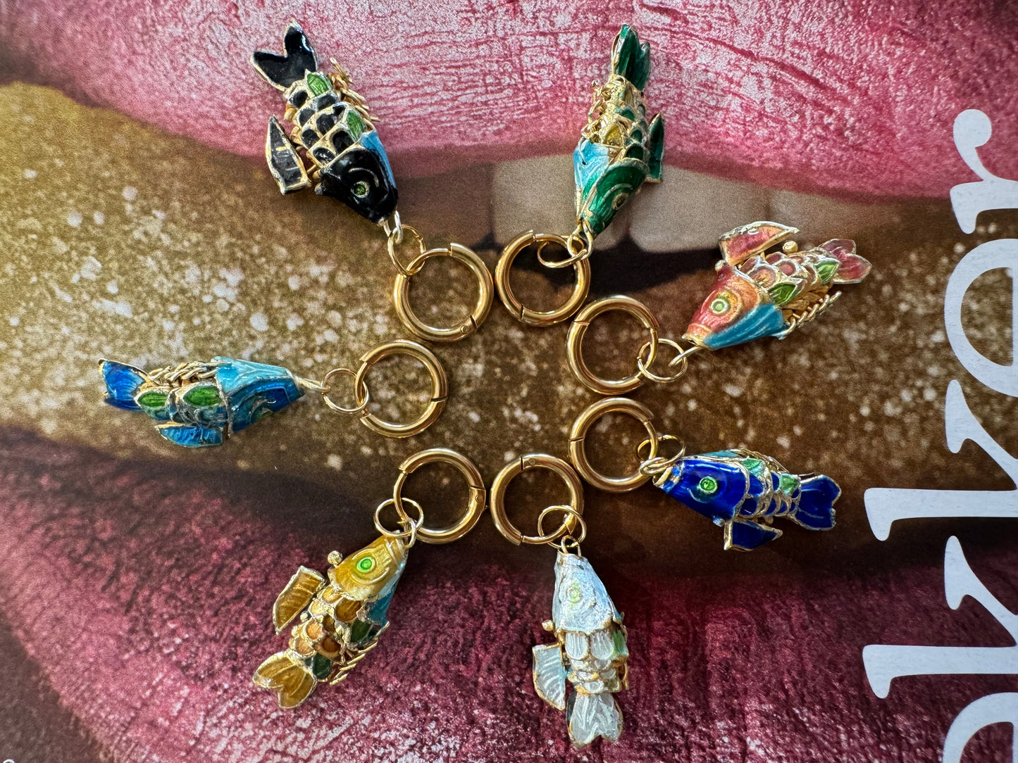 Fish one piece oorbel MINI